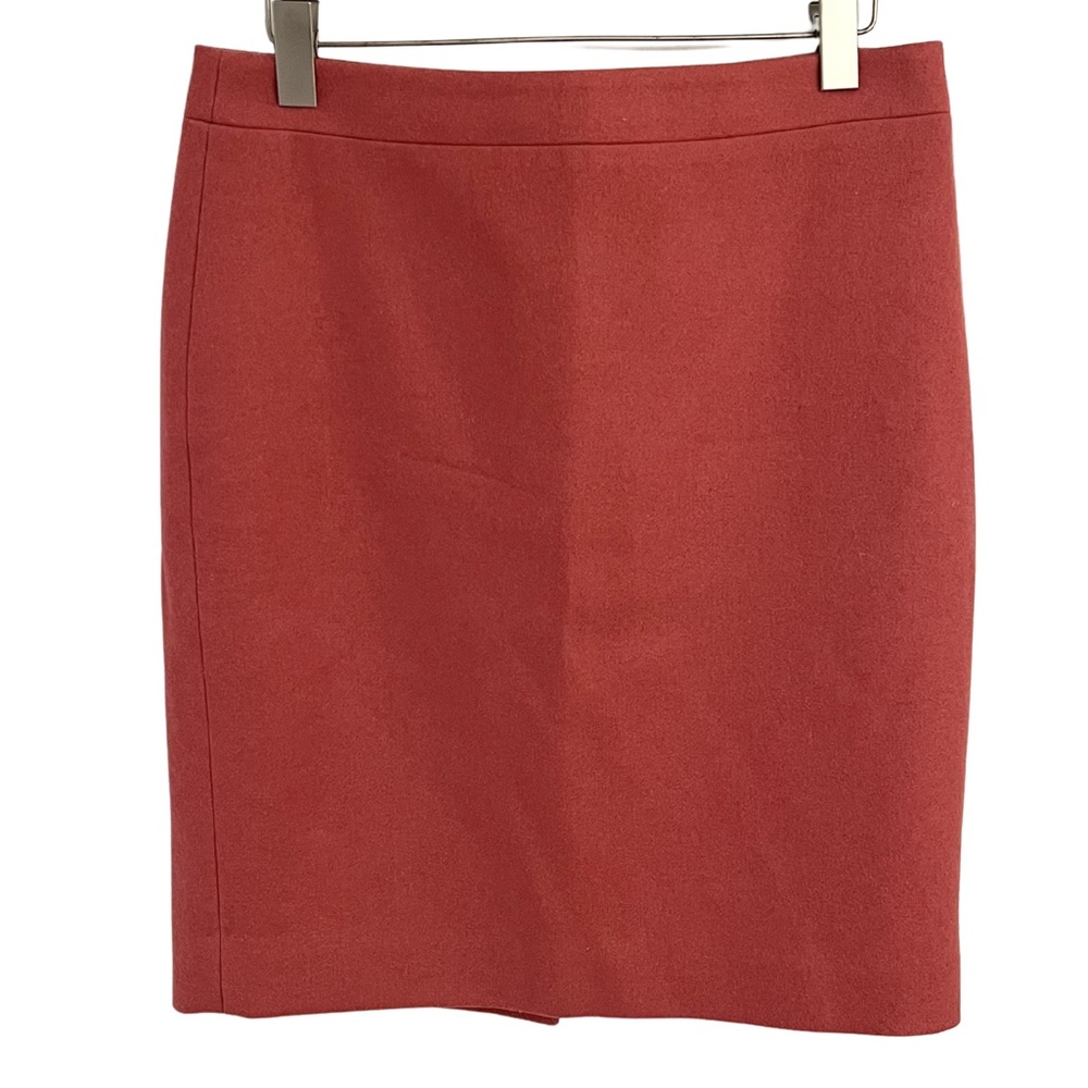 J. Crew Classic Pencil Skirt | Size 8 | Salmon 🍣😍
